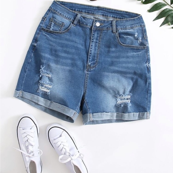 Shein Size M Ripped Cat Whisker Denim Shorts Cotton Polyester Spandex - Picture 1 of 4